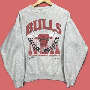 Vtg Chicago Bulls Eastern Conference Sweatshirt, NBA Chicago Bulls Shirt